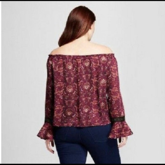 🆕 NWT Xhileration BlackBerry Off Shoulder Top - Picture 2 of 8